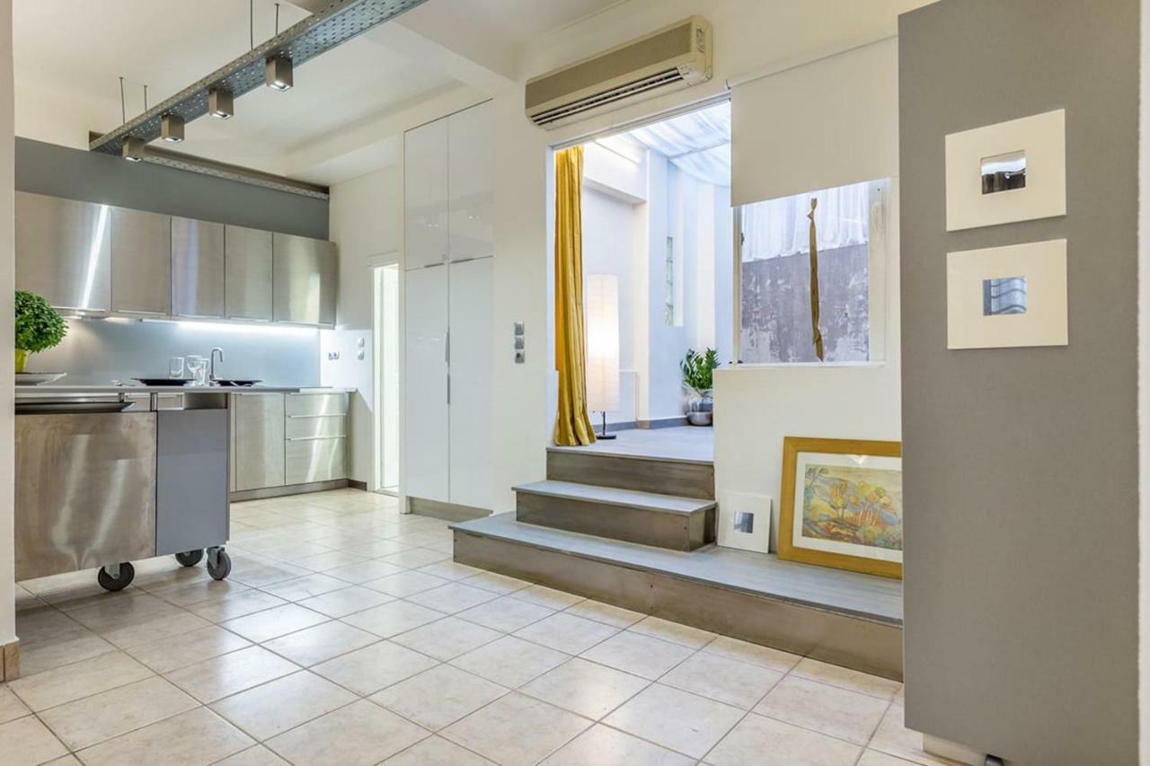 Апартаменты Renovated Loft At The Center Of Monastiraki Афины Экстерьер фото
