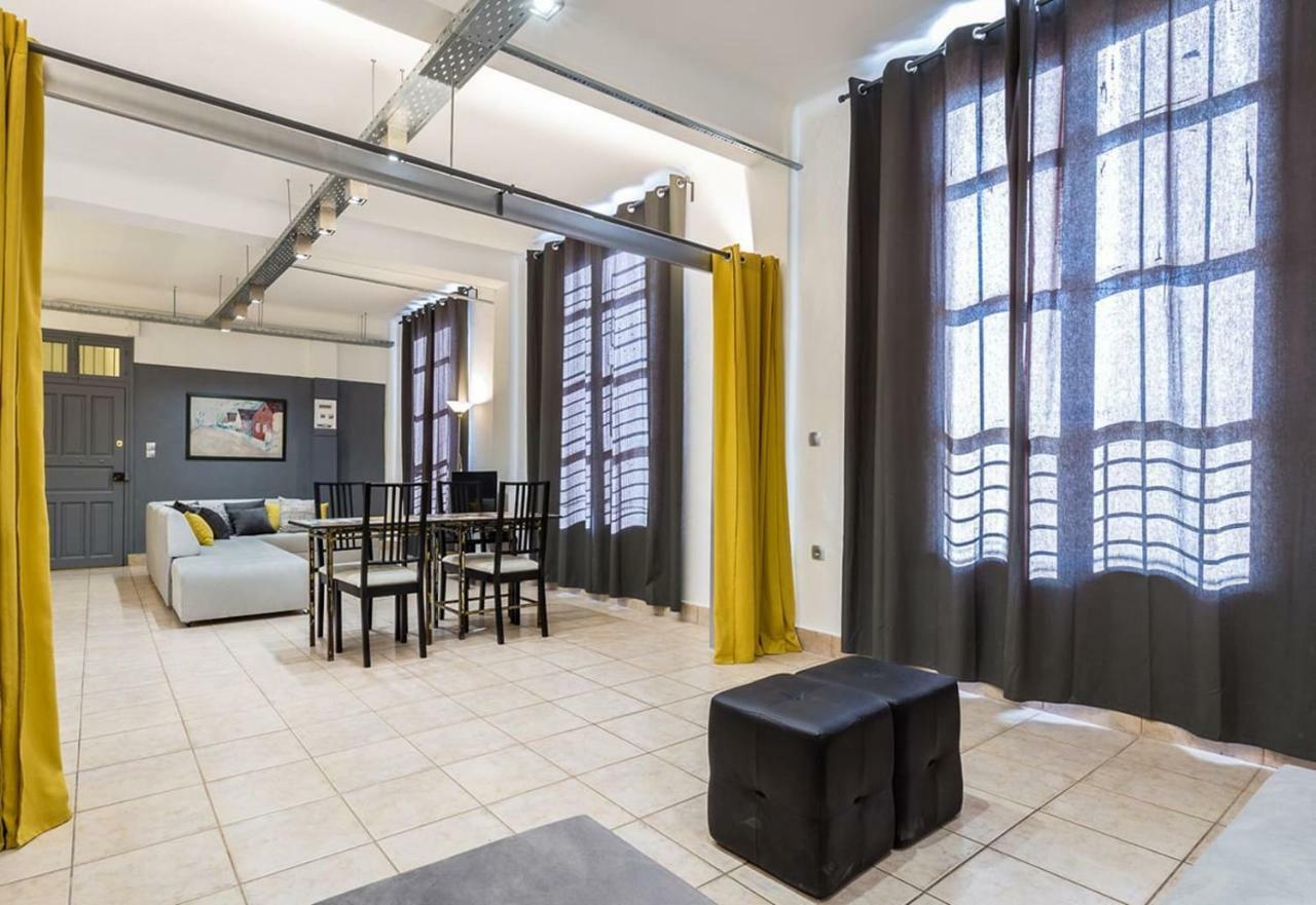 Апартаменты Renovated Loft At The Center Of Monastiraki Афины Экстерьер фото